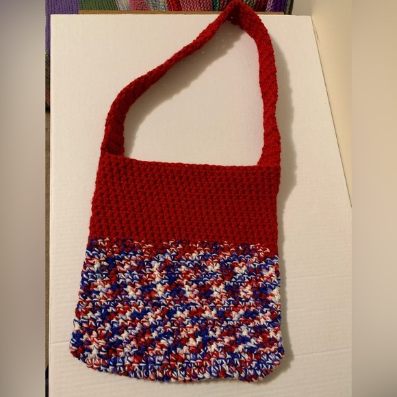 Shoulder Bag Handmade Crocheted - Picture 5 of 14